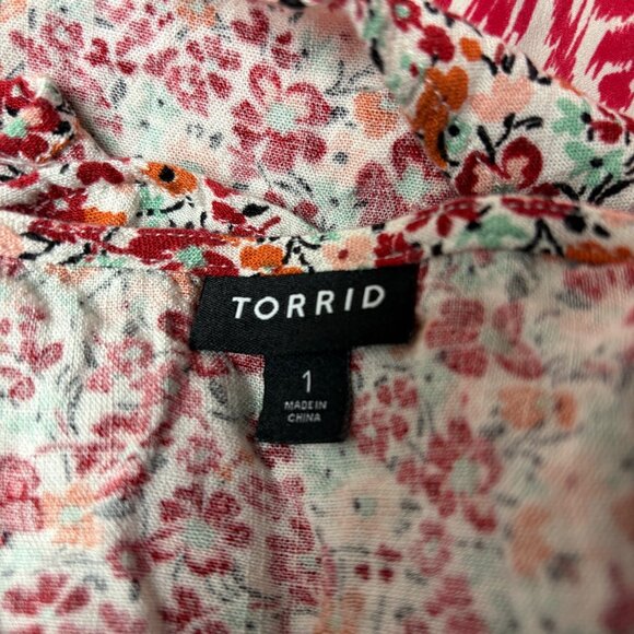Torrid Floral Long Sleeve Skater Dress Womens Size 1 16‑18 Stretch Long Sleeve - Picture 6 of 9